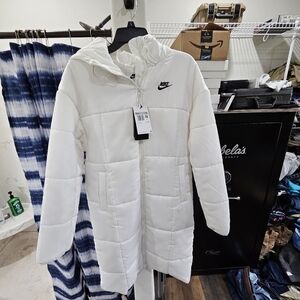 NWT Long White Nike Puffer